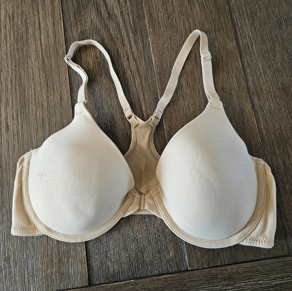 Maidenform front clasp soft racerback nude beige tee shirt bra 34C